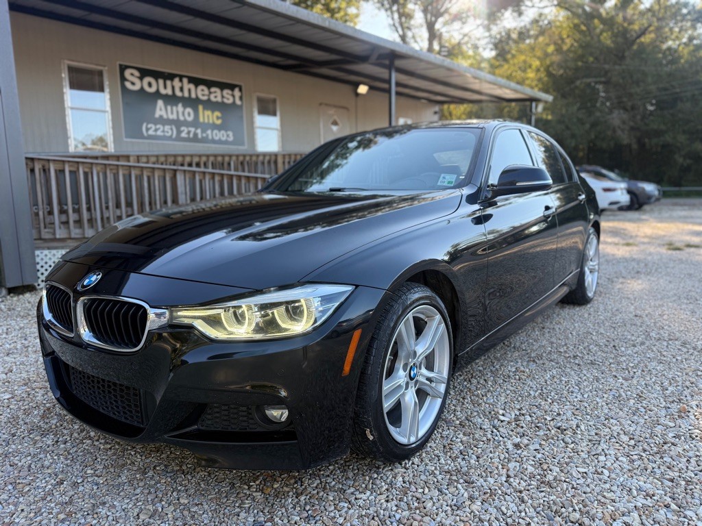 2017 BMW 3 Series Image 28