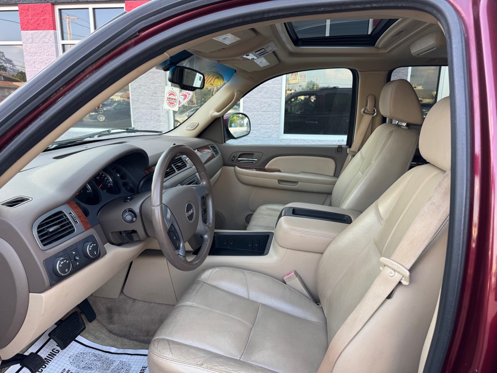 2008 GMC Yukon Image 5