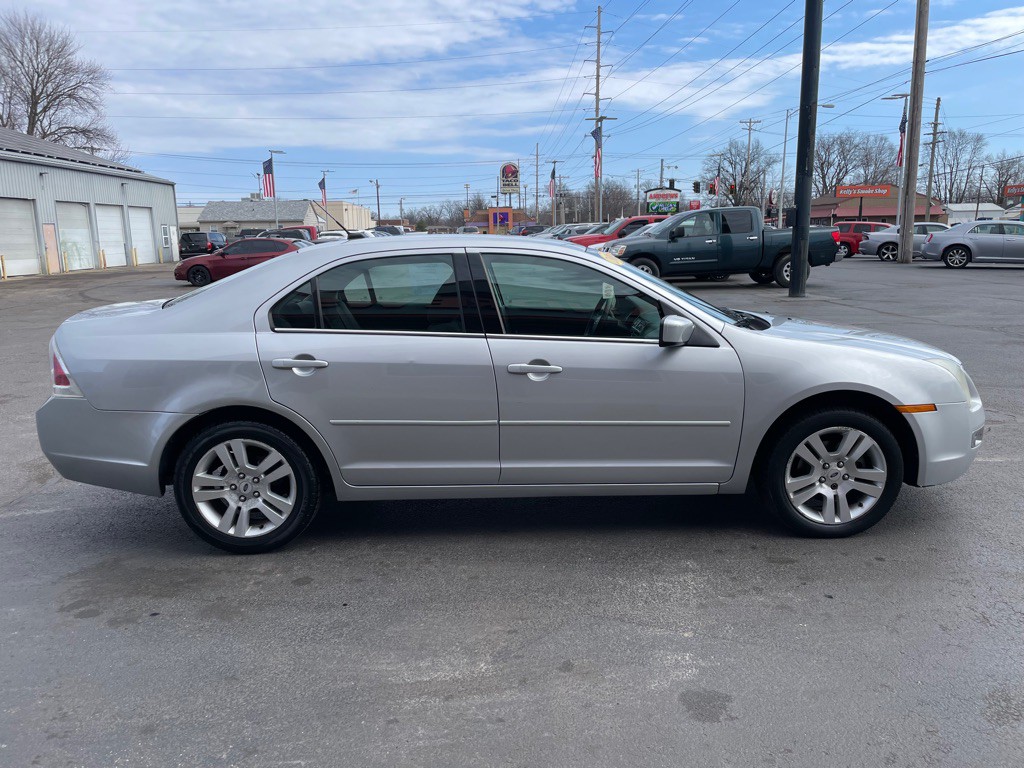 2009 Ford Fusion Image 3