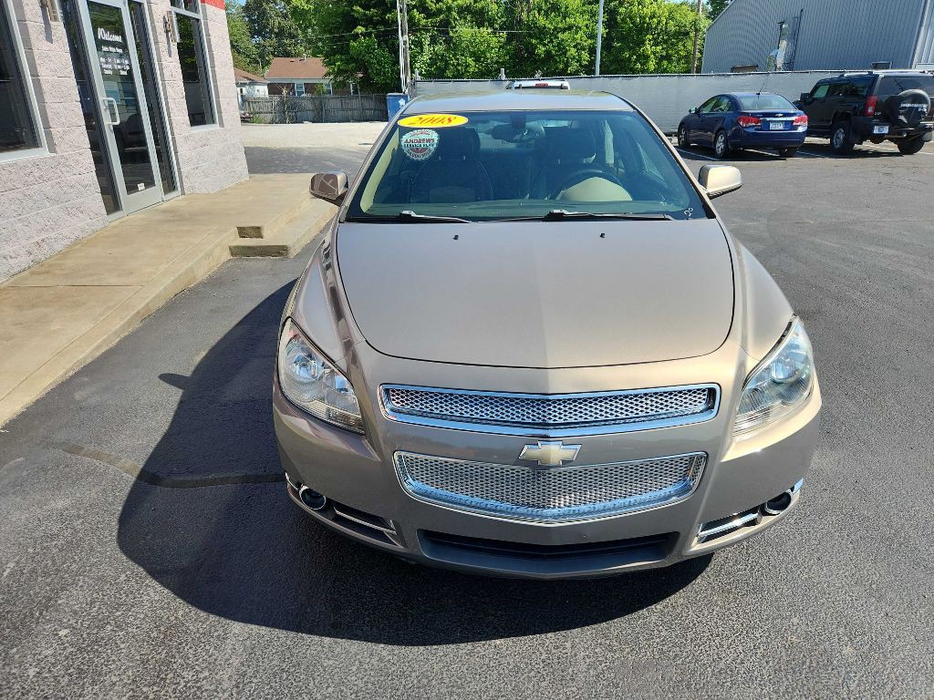 2008 Chevrolet Malibu Image 2