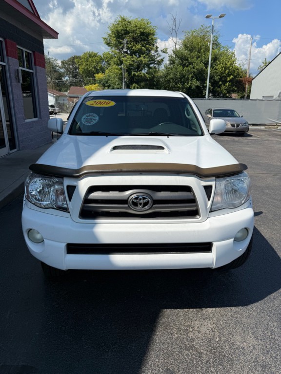 2009 Toyota Tacoma Image 2
