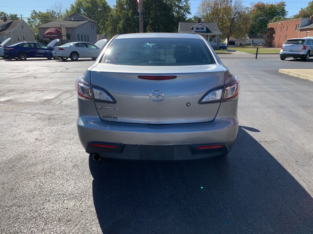 2010 Mazda Mazda3 Image 4
