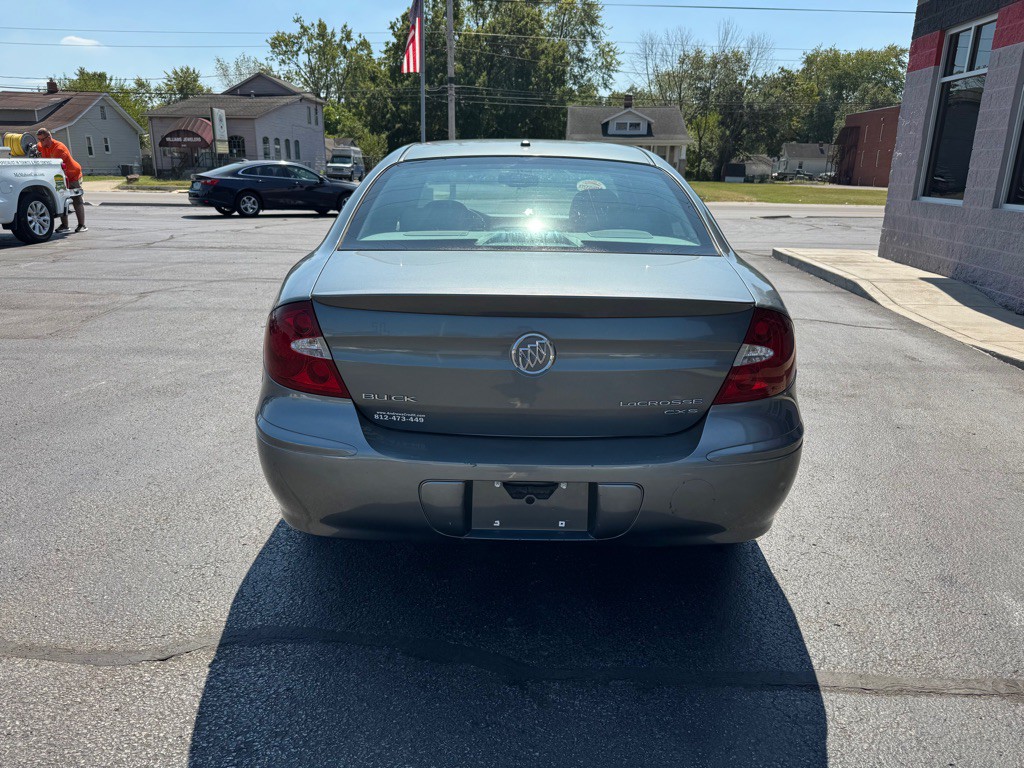 2005 Buick Lacrosse Image 4