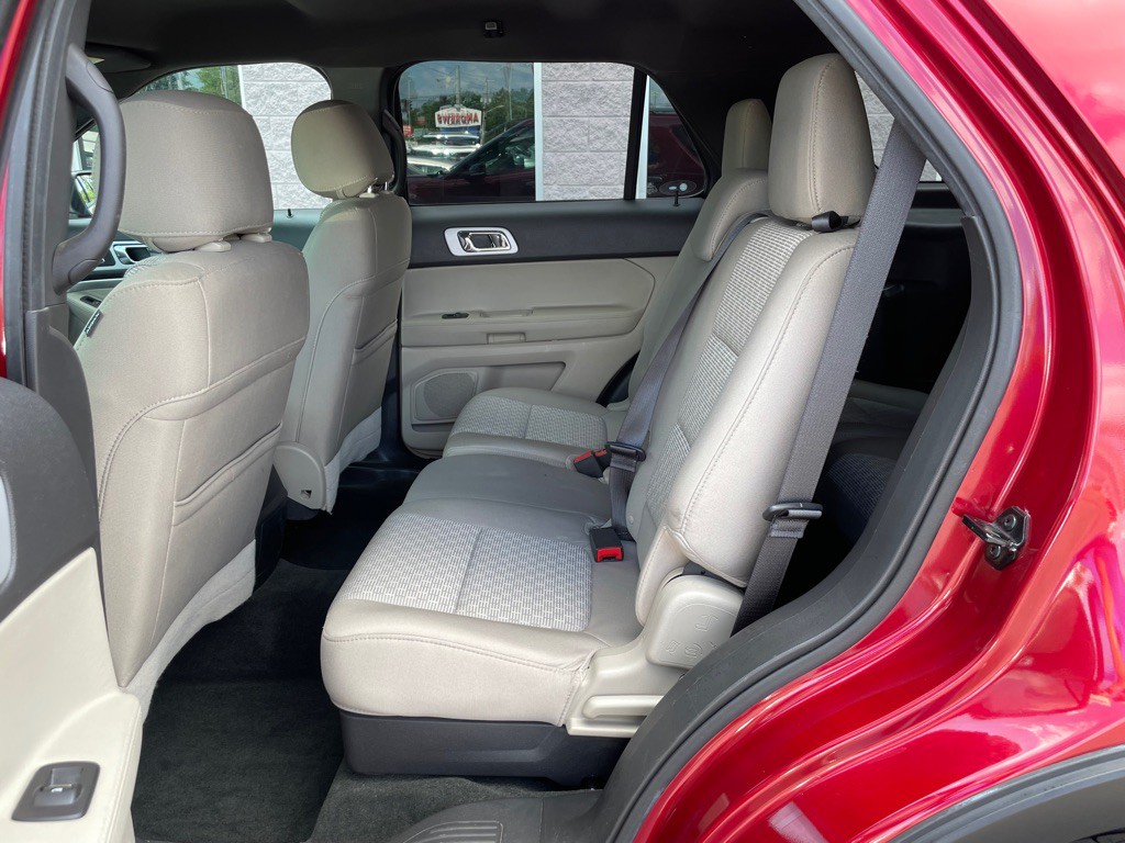 2014 Ford Explorer Image 7