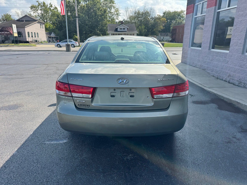2008 Hyundai Sonata Image 4