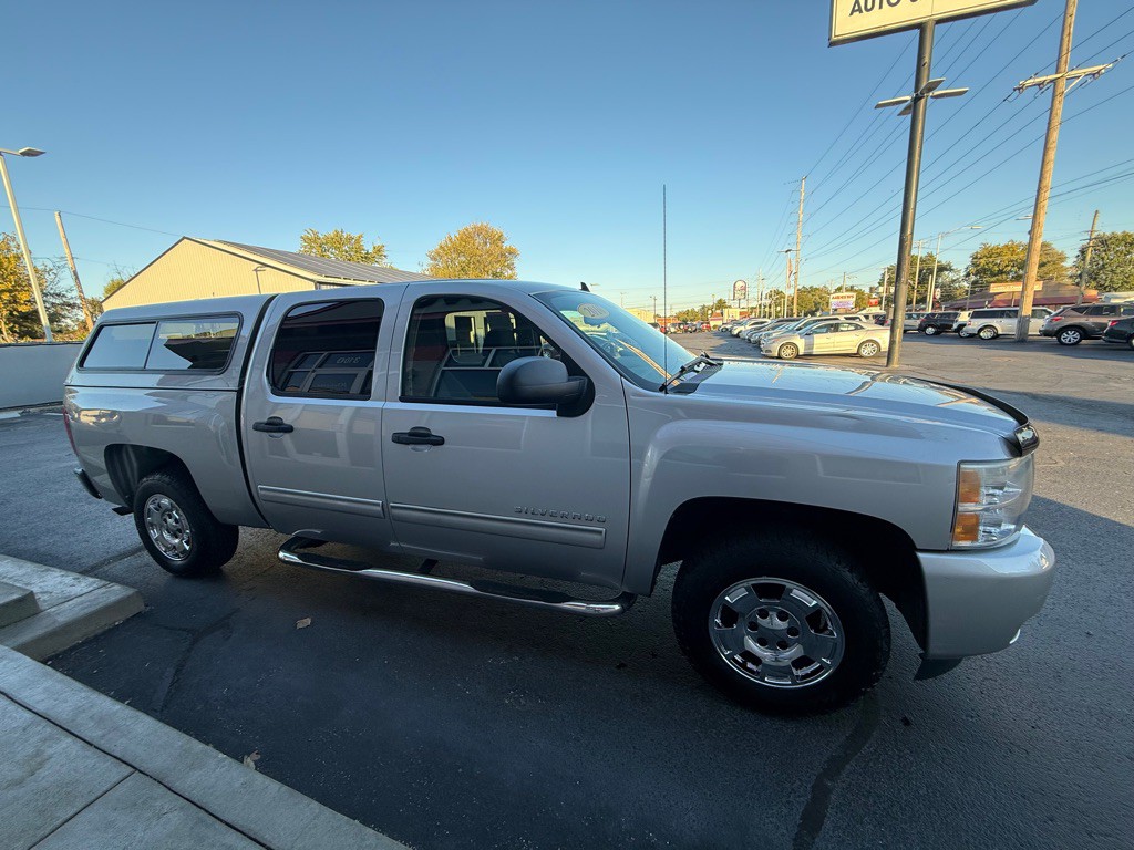 2010 Chevrolet Silverado 1500 Image 3
