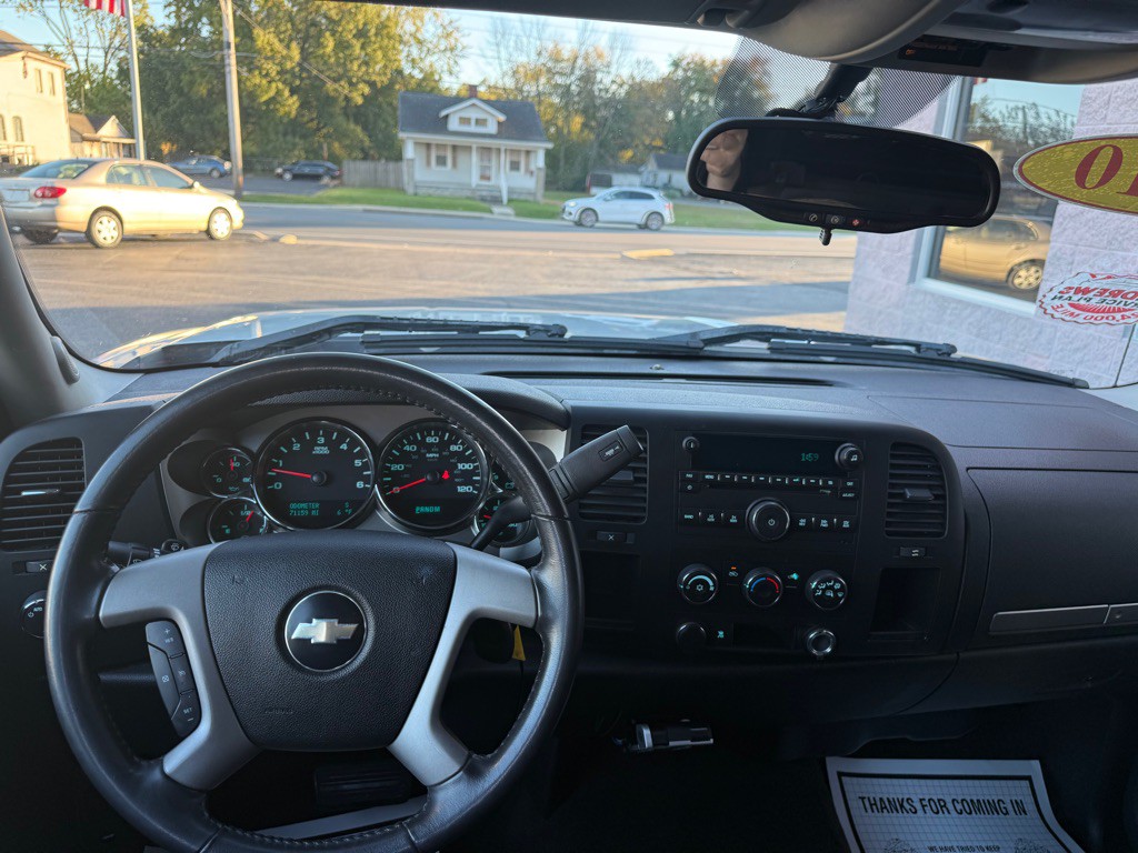2010 Chevrolet Silverado 1500 Image 6