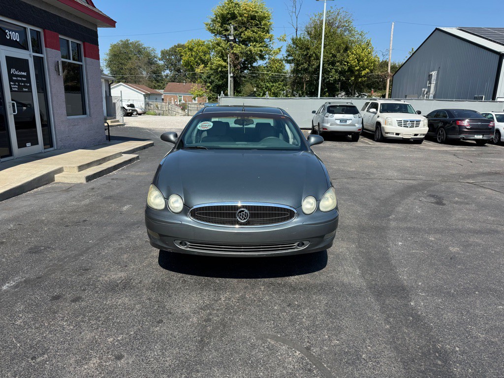 2005 Buick Lacrosse Image 2