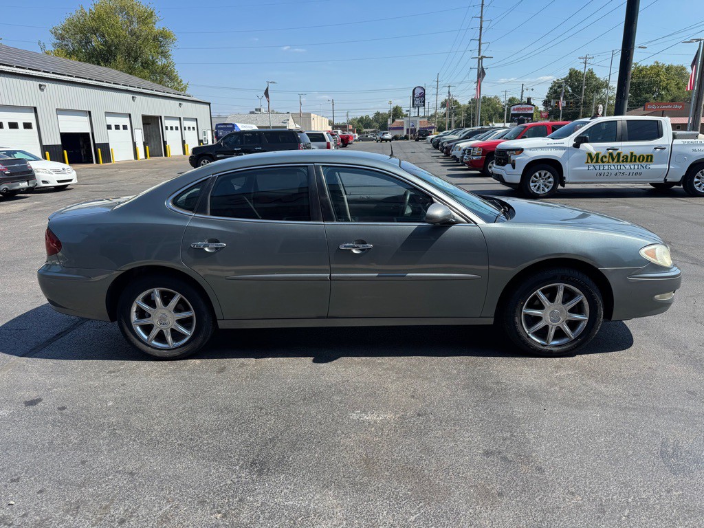 2005 Buick Lacrosse Image 3