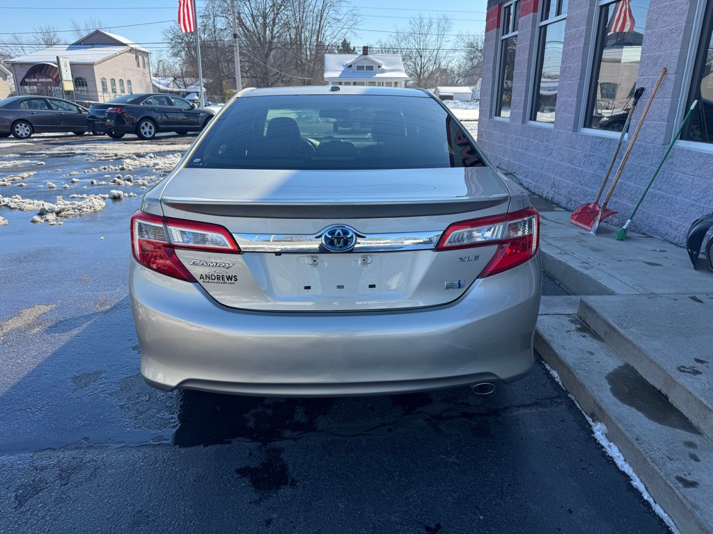 2014 Toyota Camry Image 4