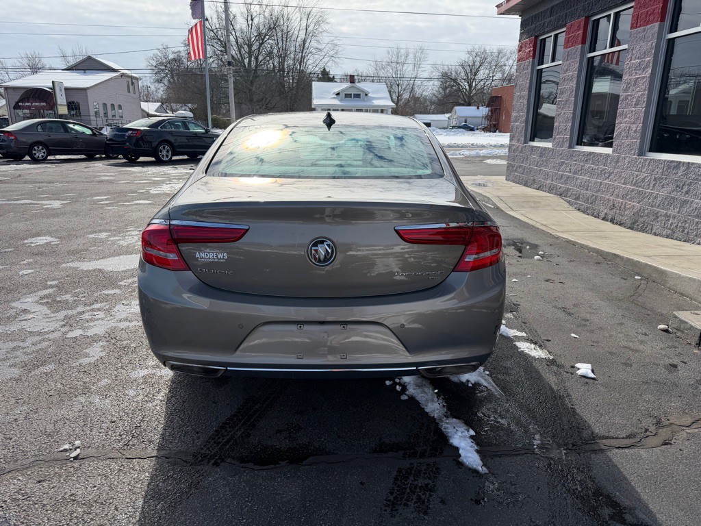 2017 Buick Lacrosse Image 5