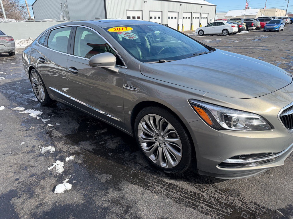 2017 Buick Lacrosse Image 7