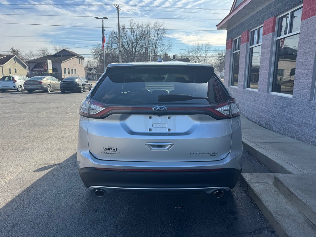 2017 Ford Edge Image 4