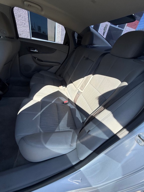 2016 Chevrolet Impala Image 7
