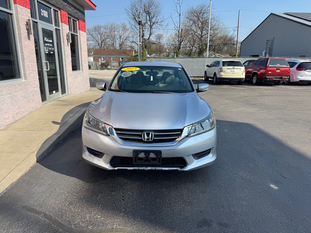 2013 Honda Accord Image 2