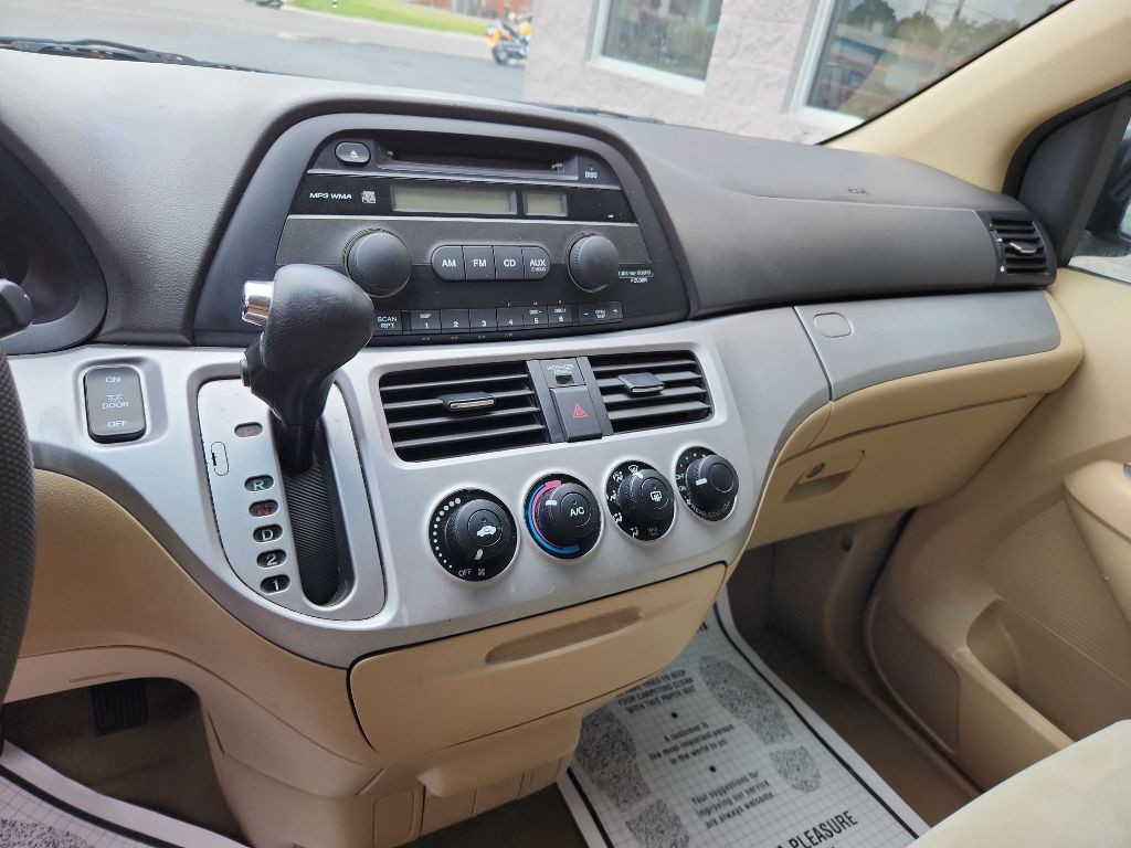 2008 Honda Odyssey Image 8