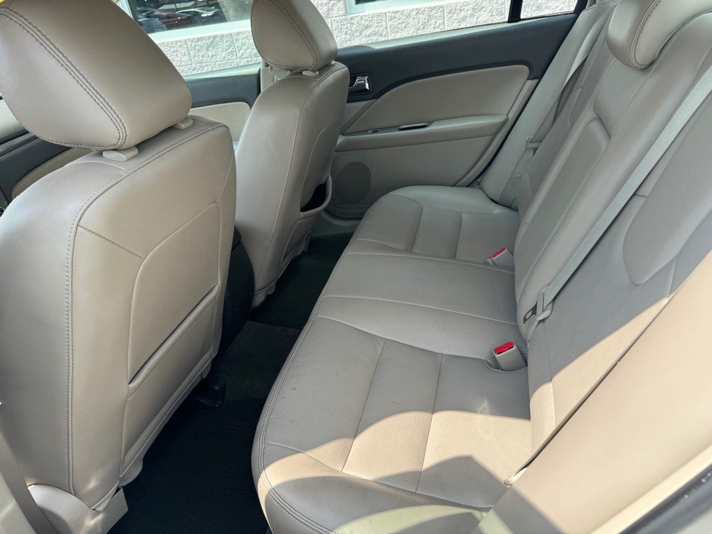 2012 Ford Fusion Image 6