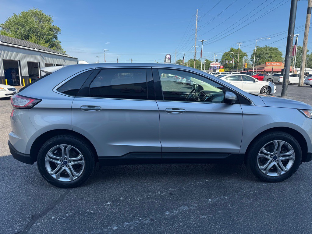 2016 Ford Edge Image 3