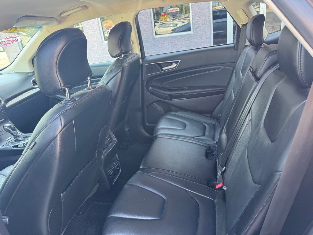 2016 Ford Edge Image 6