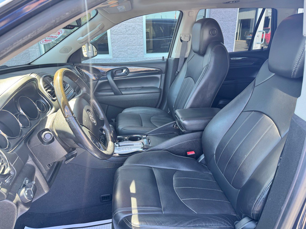 2017 Buick Enclave Image 4