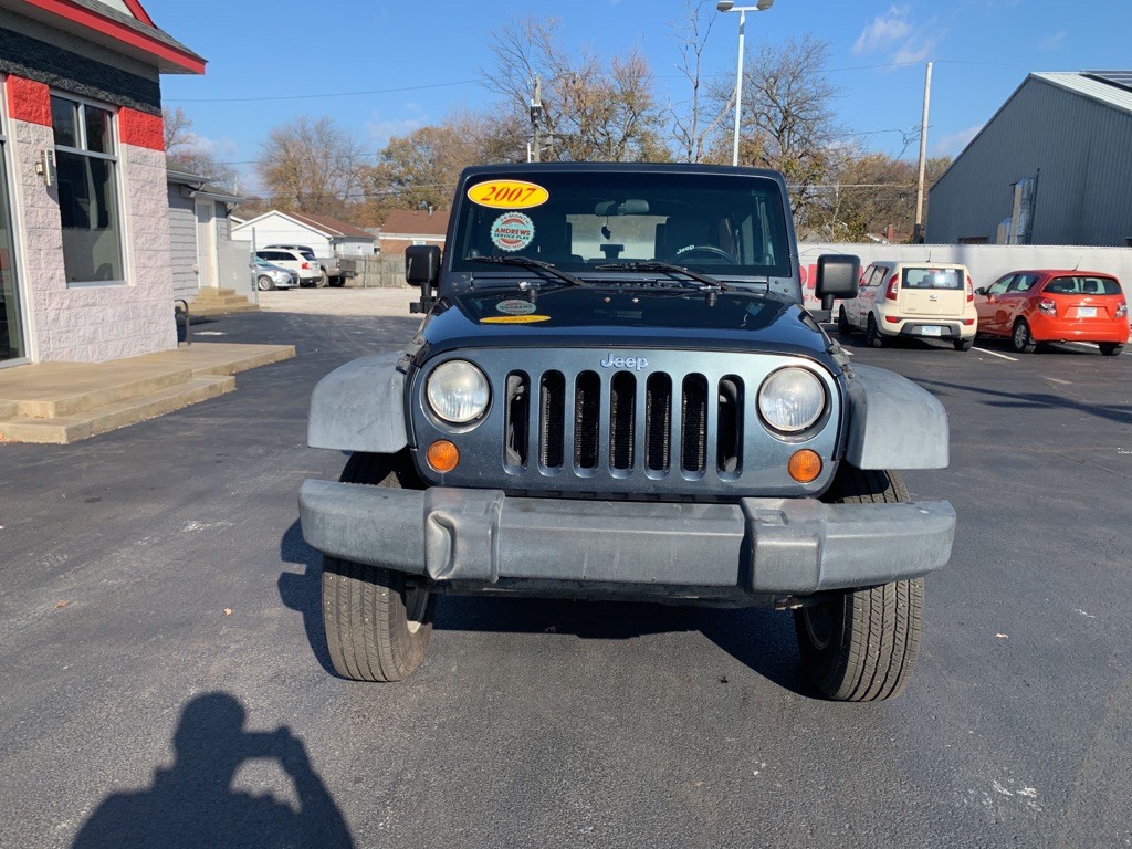 2007 Jeep Wrangler Image 2