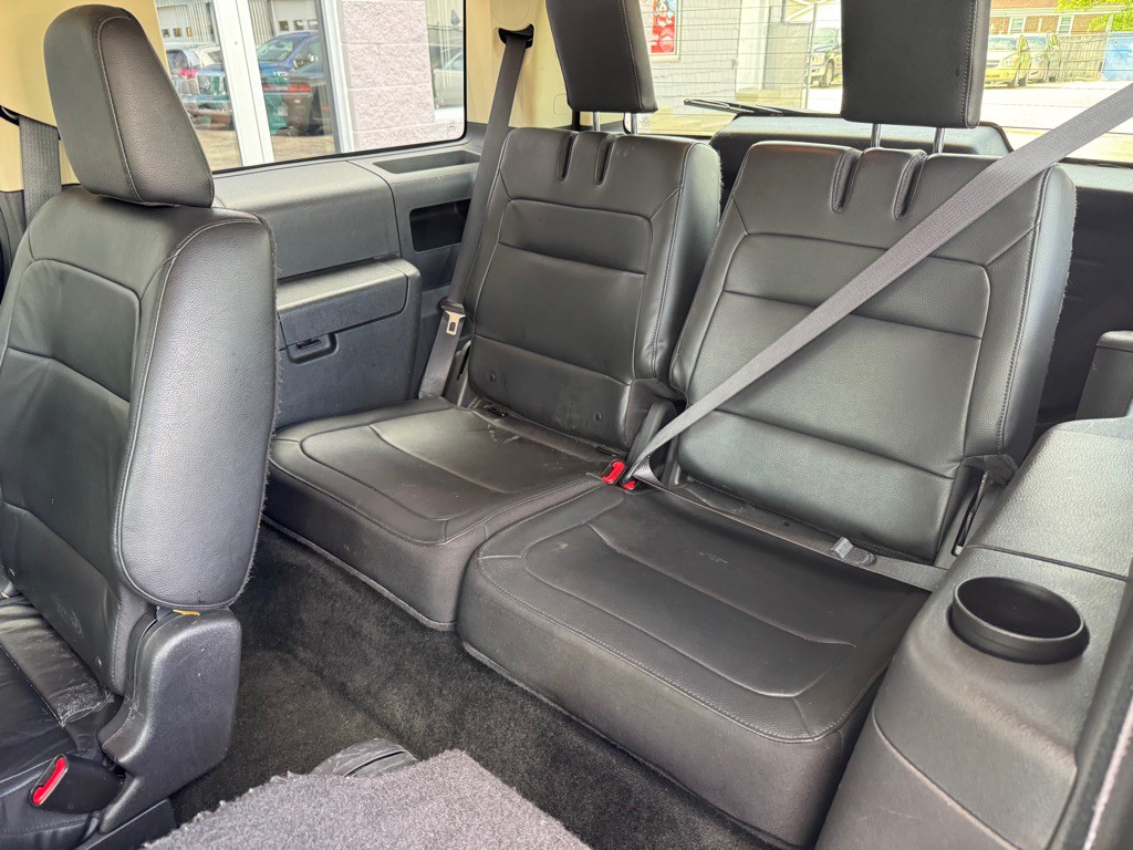 2016 Ford Flex Image 7