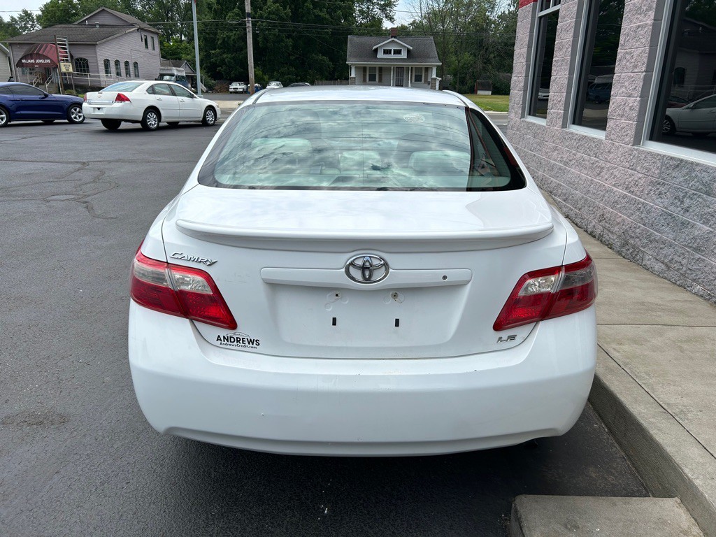 2009 Toyota Camry Image 4