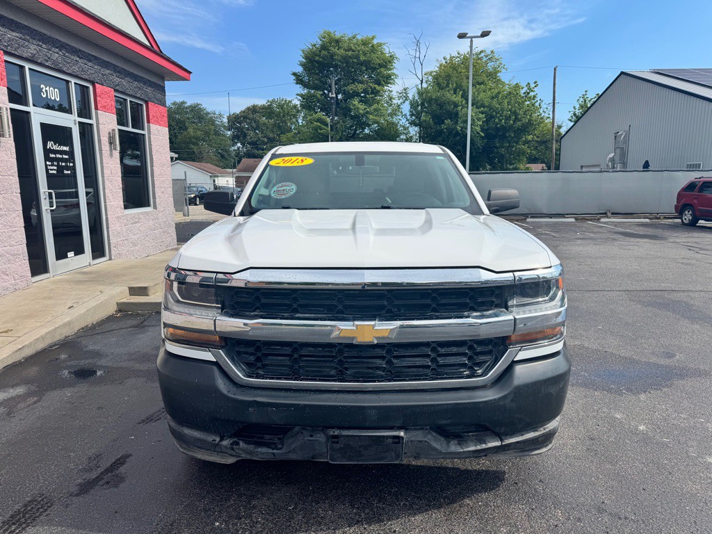 2018 Chevrolet Silverado 1500 Image 2