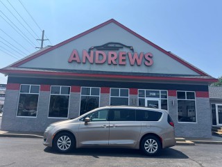 Image for 2017 Chrysler Pacifica Touring L ID: 7567251