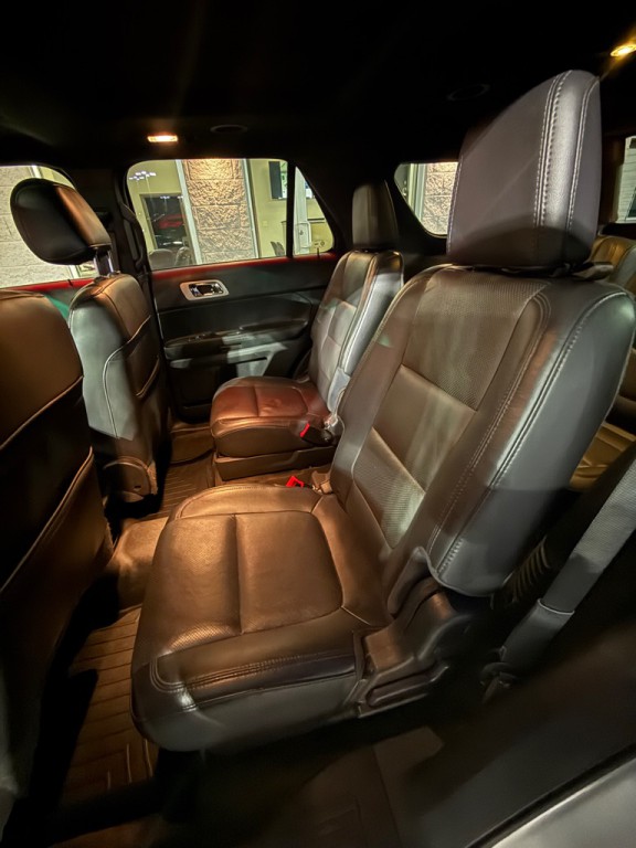 2014 Ford Explorer Image 7