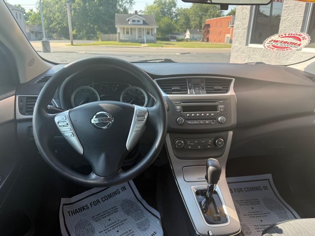 2014 Nissan Sentra Image 4