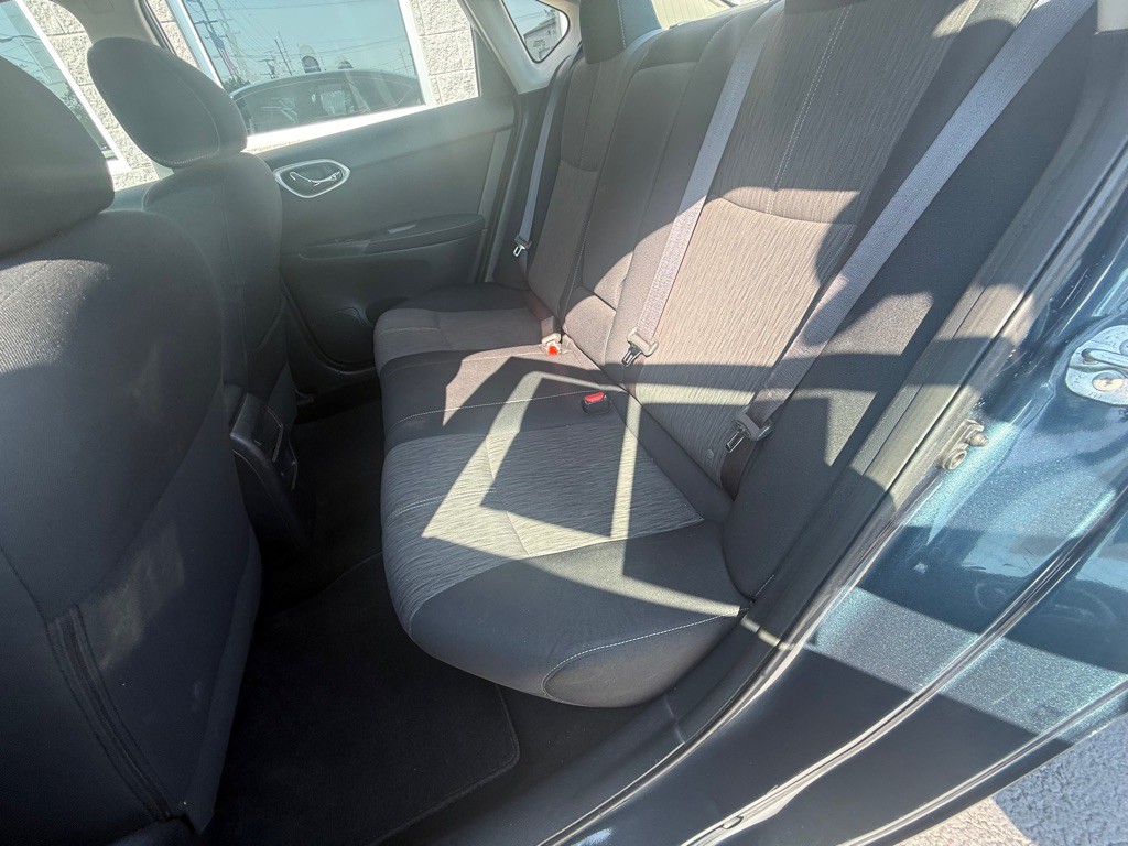 2014 Nissan Sentra Image 5