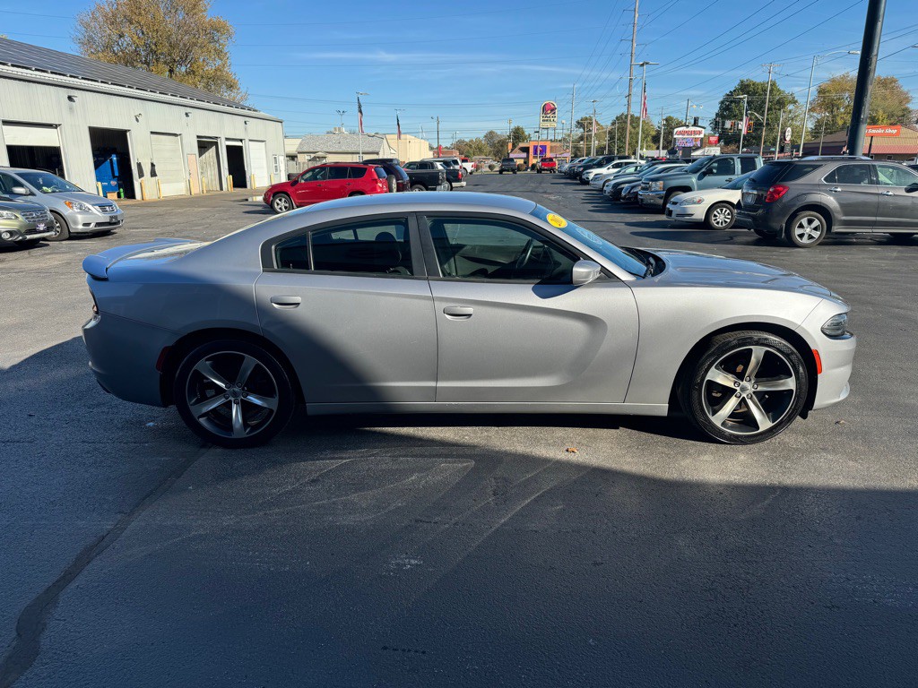 2017 Dodge Charger Image 3