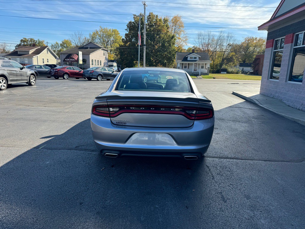 2017 Dodge Charger Image 4