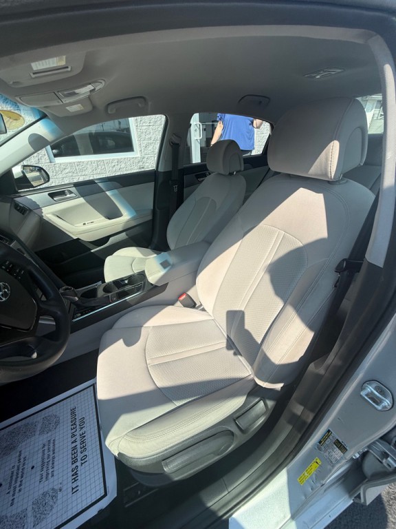 2017 Hyundai Sonata Image 7