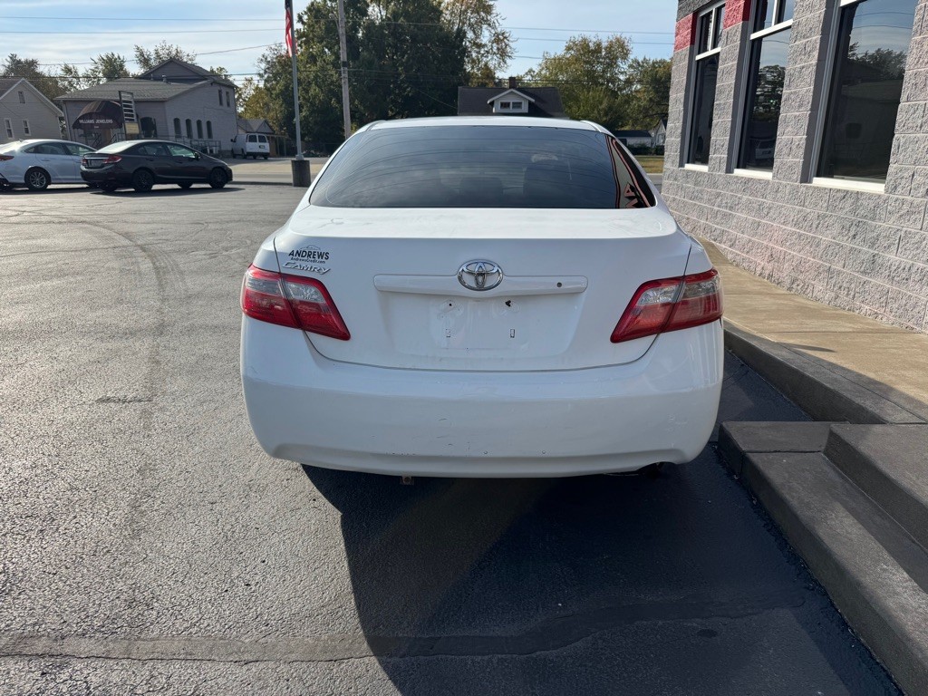 2009 Toyota Camry Image 4