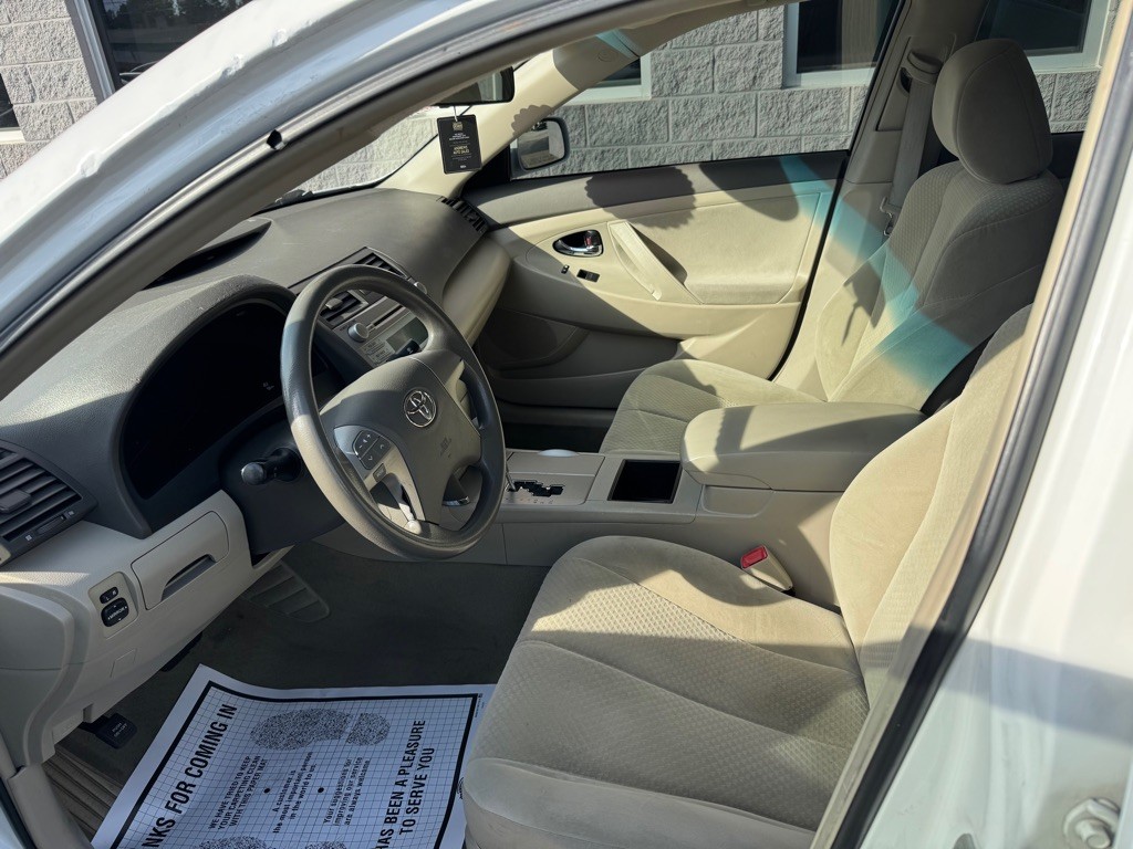 2009 Toyota Camry Image 5