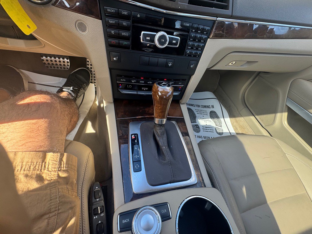 2012 Mercedes-Benz E-Class Image 15