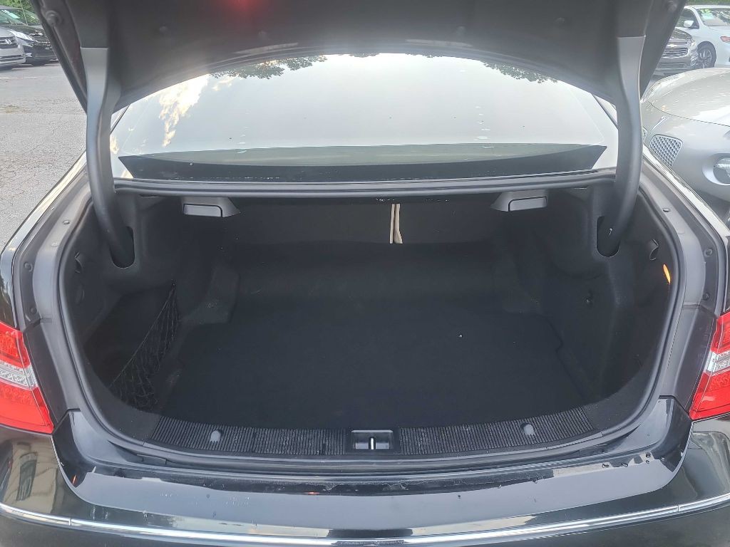 2012 Mercedes-Benz E-Class Image 27