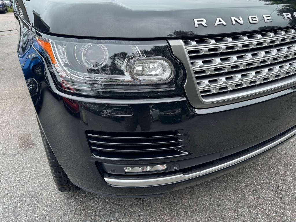 2015 Land Rover Range Rover Image 9