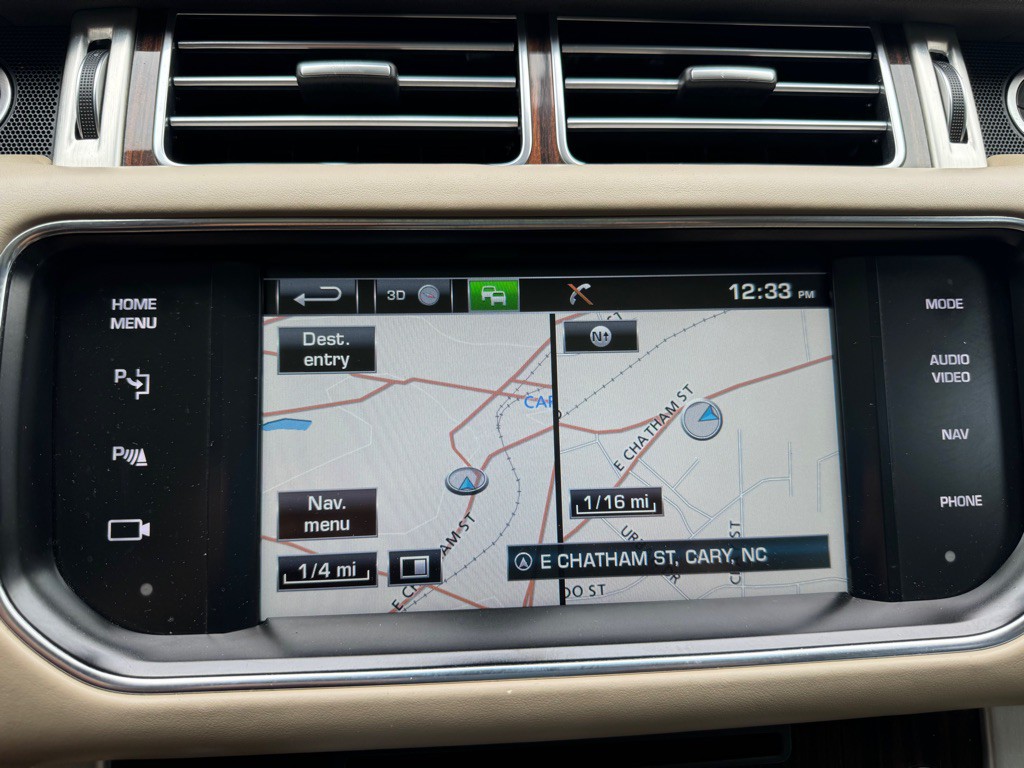 2015 Land Rover Range Rover Image 21