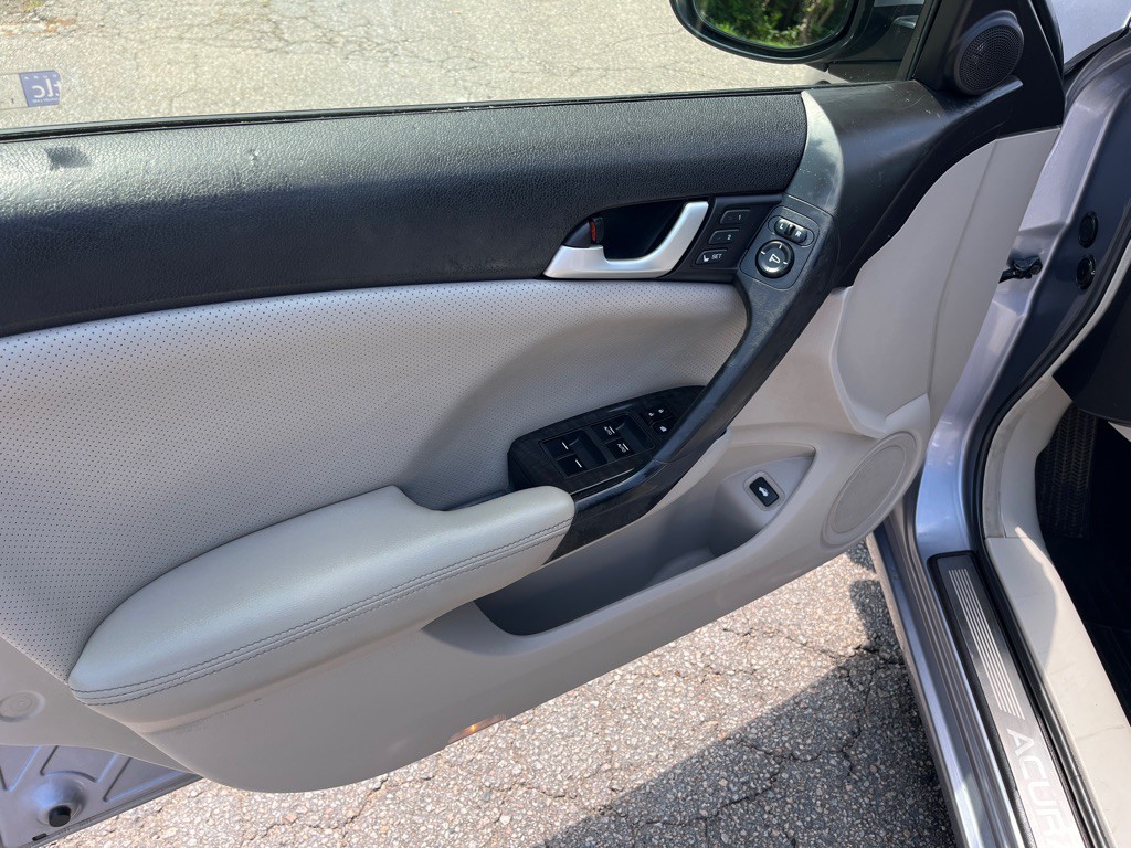 2013 Acura TSX Image 13