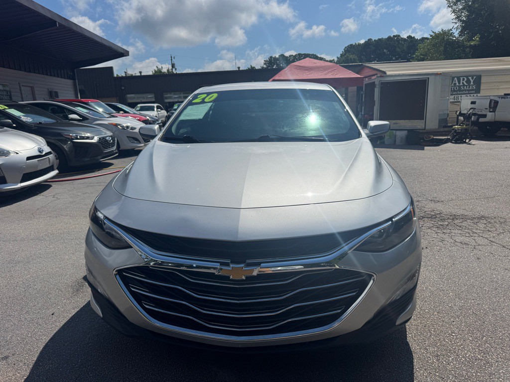 2020 Chevrolet Malibu Image 2