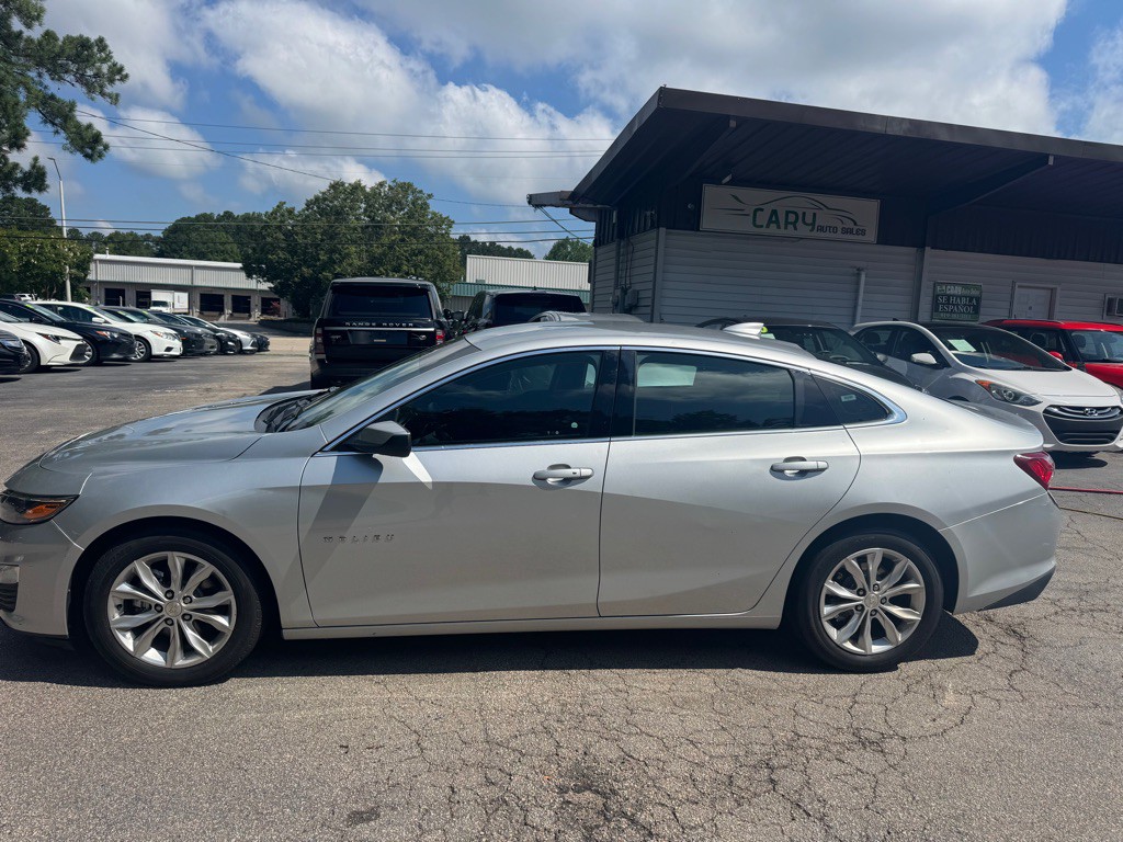 2020 Chevrolet Malibu Image 3