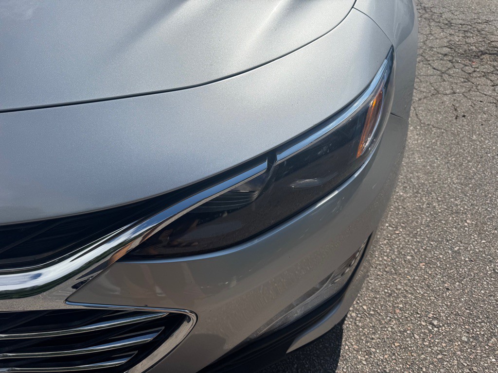 2020 Chevrolet Malibu Image 9