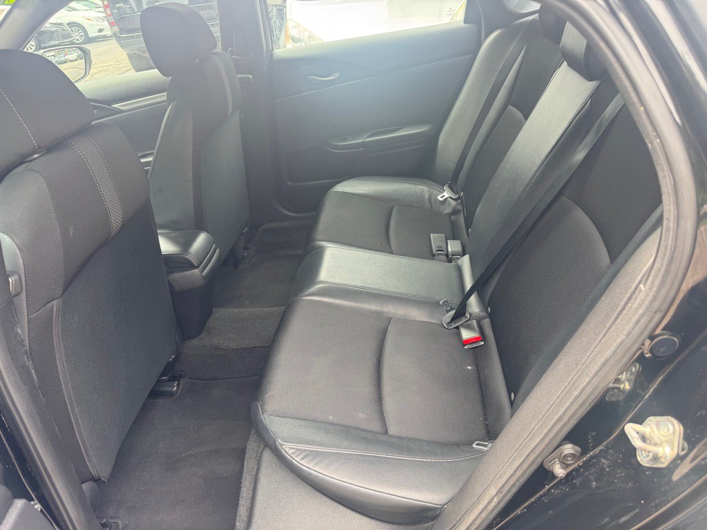2019 Honda Civic Image 26