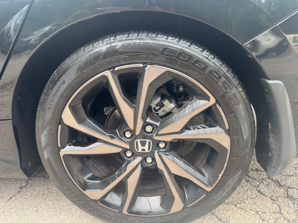 2019 Honda Civic Image 30