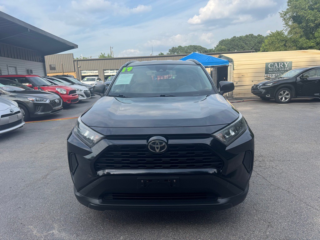 2019 Toyota Rav4 Image 3