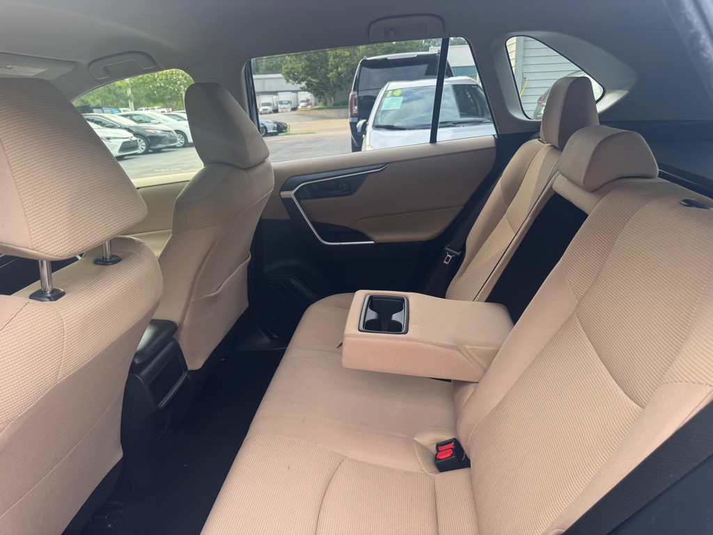2019 Toyota Rav4 Image 27