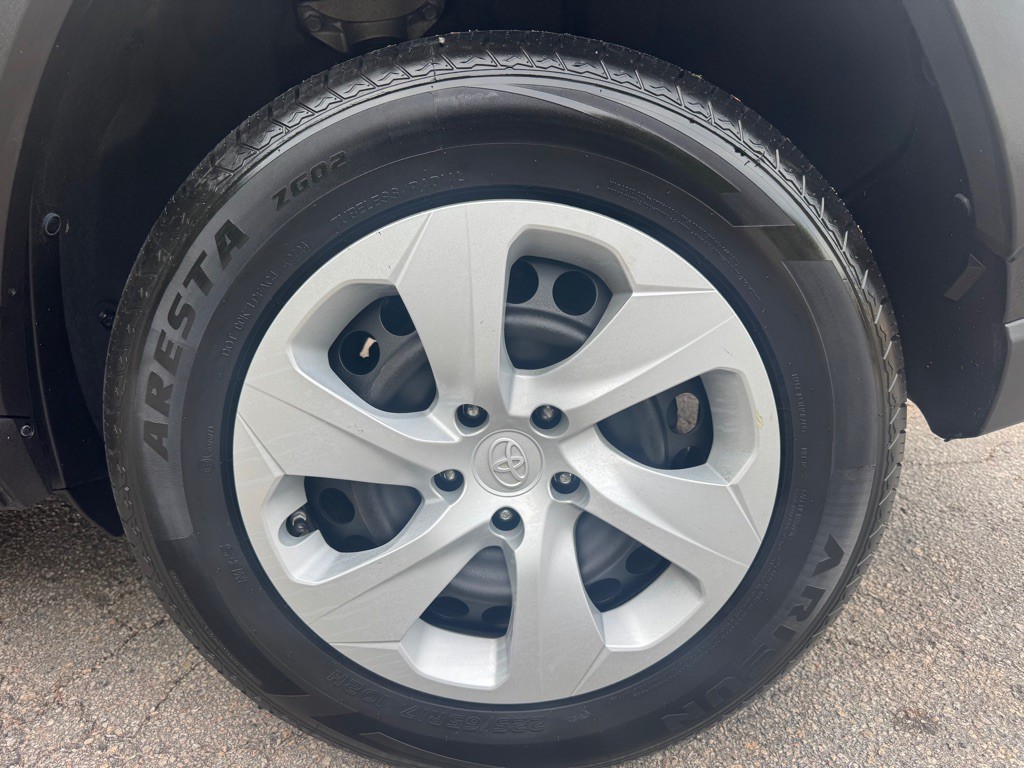 2019 Toyota Rav4 Image 33